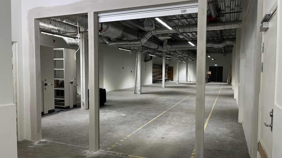 Butiksentrén till återbruksanläggningen under renovering